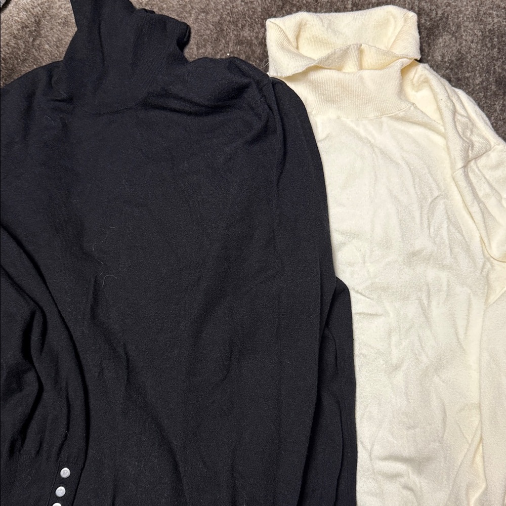 Elegant Black and Cream Turtleneck Sweater Set